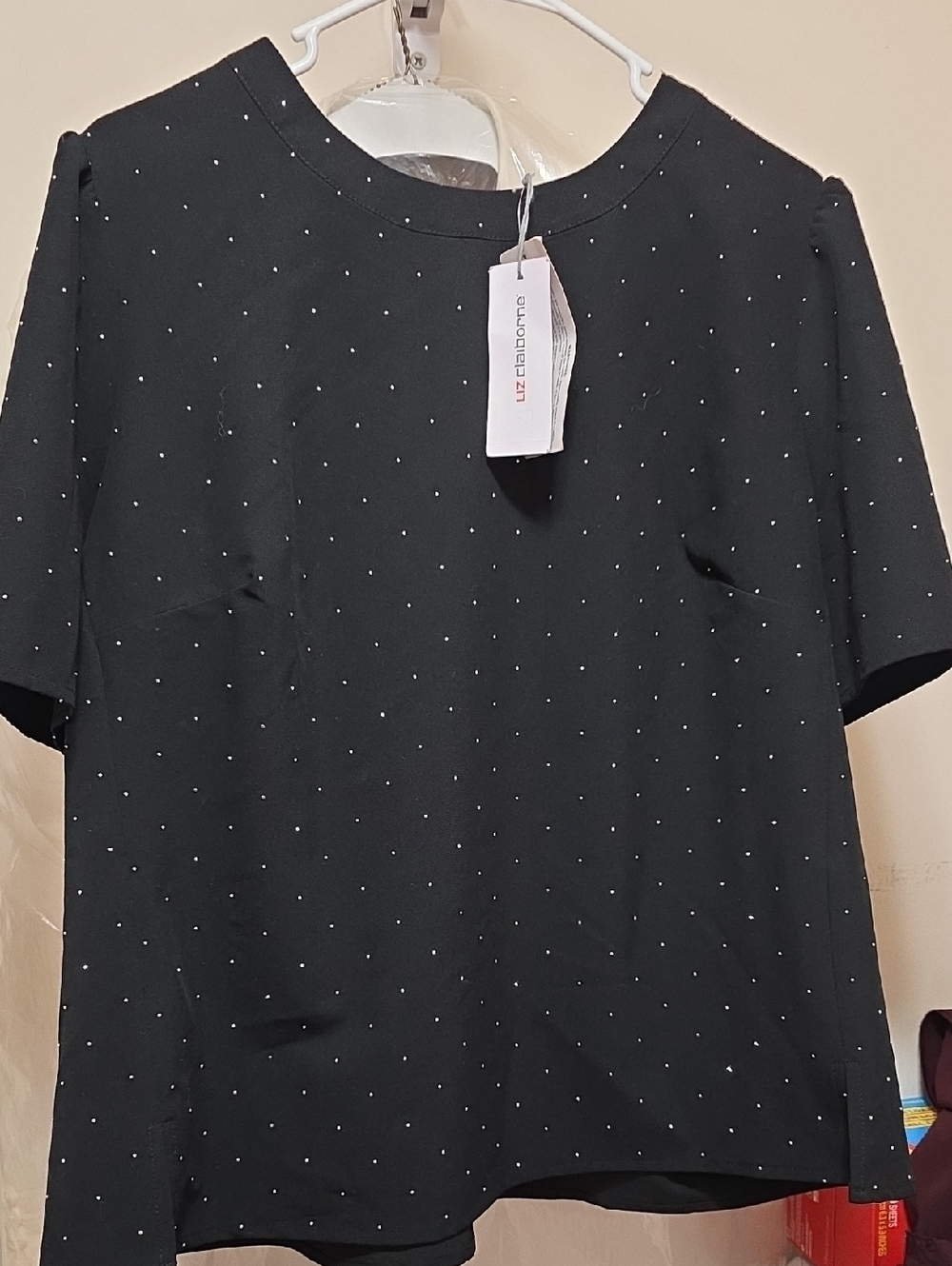 Liz Claiborne Black Dot Print Short Sleeve Top